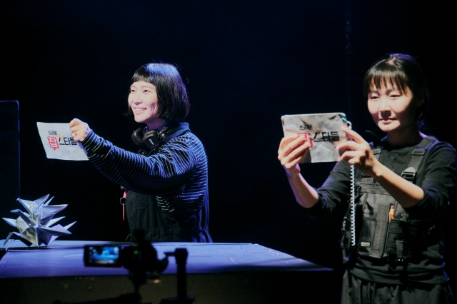 관찰, 카메라, 그리고 남은 에피소드들 3번 갤러리 