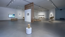 Installation view 썸네일