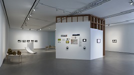 Installation view 썸네일