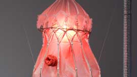 〈주사장의 고백을 위한 가스 캡슐〉 썸네일