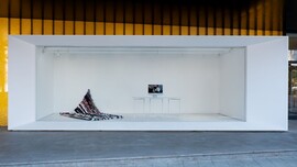 THETWOOFUSMAKETHEUNIVERSE, DCW 2025 Public: day(s) Window Gallery installation view 썸네일